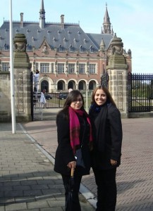 UIW students Liz Limones and Nazly De la Hoya