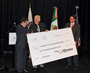 (Pictured L-R) Consul Jose Antonio Larios; UIW President  Dr. Louis J. Agnese, Jr.; and UIW Vice President of International Affairs Marcos Fragoso.