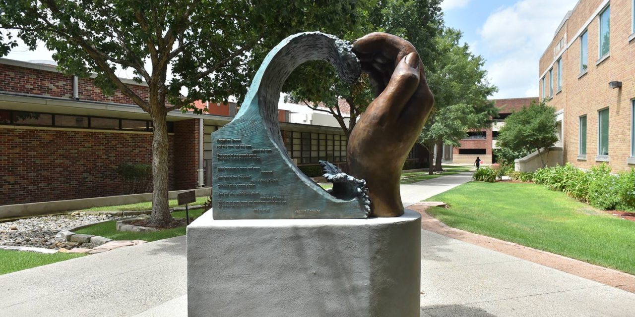 The Heart of UIW Statue Now on Campus