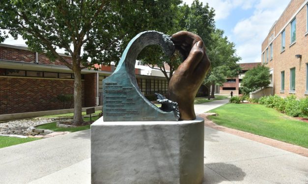 The Heart of UIW Statue Now on Campus