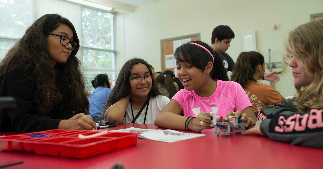 UIW Welcomes Science GEMS